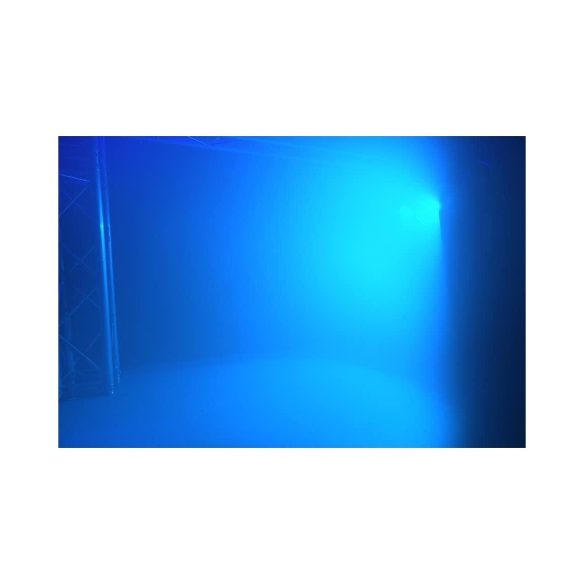 BEAMZ BTF200CZ Fresnel Zoom 200W RGBW LED