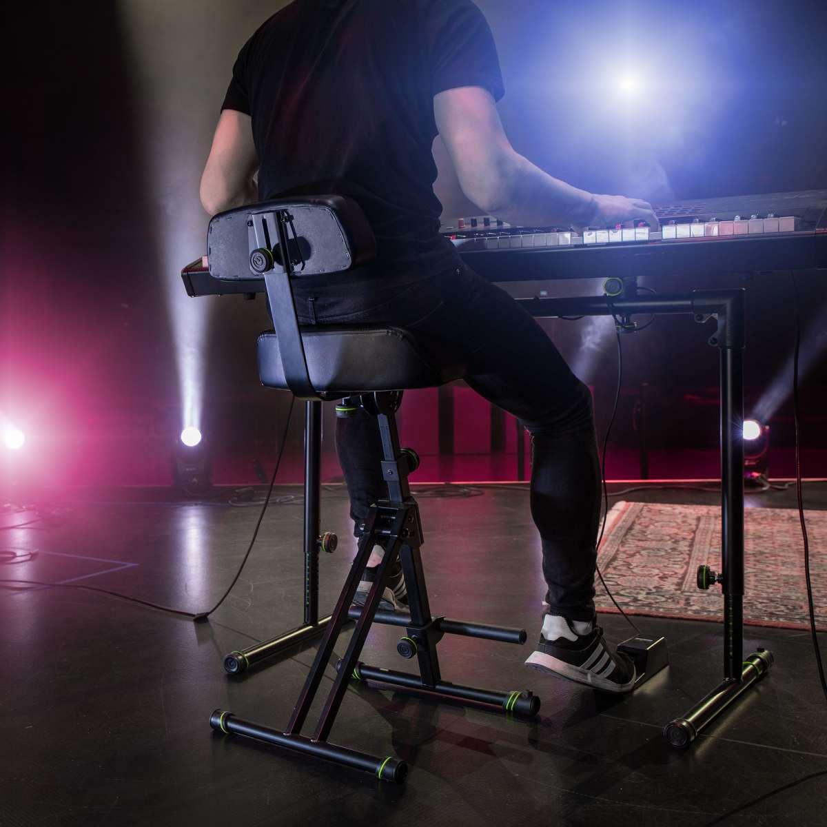 GRAVITY FM SEAT1 BR - Sgabello regolabile in altezza con piede e schienale