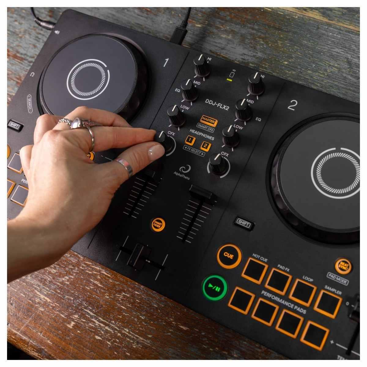 Alphatheta ddj-flx2 console dj compatta a 2 canali