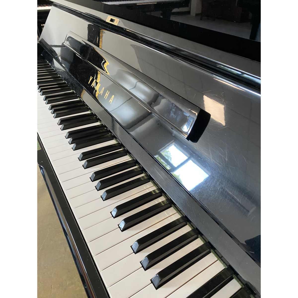 Yamaha u1 pianoforte verticale sn 2460220 usato garantito
